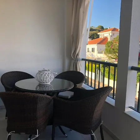 Apartment En Urbanizacion Enebros